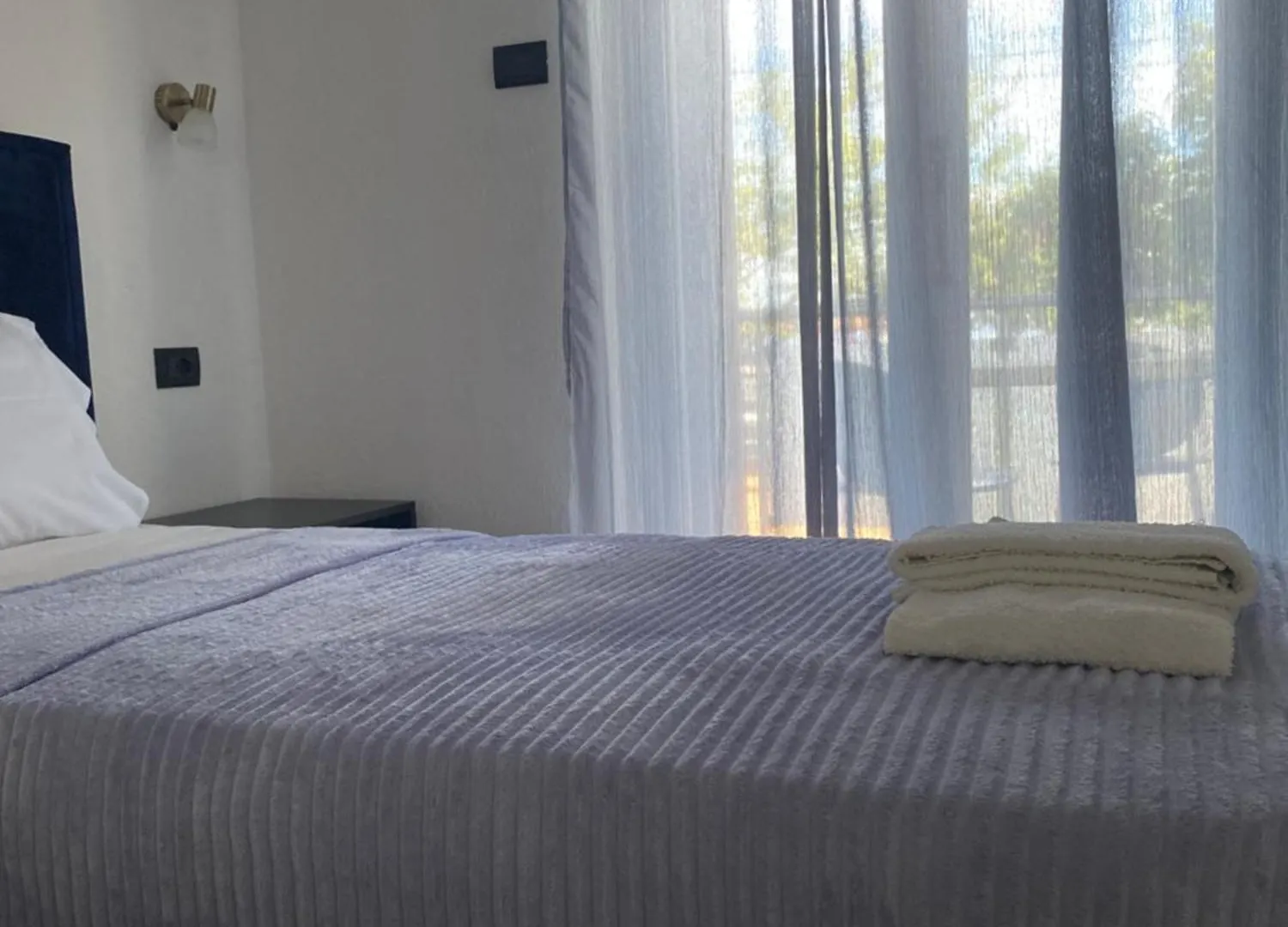 Hotel Corali Himare Fshat 0*,  Albania