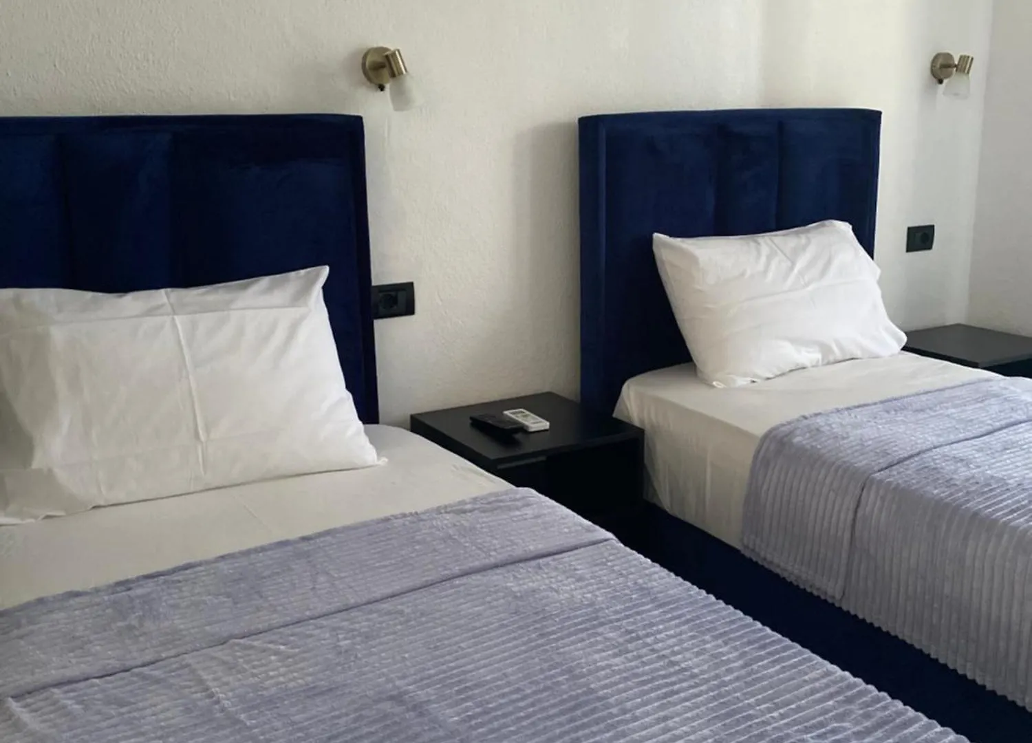Hotel Corali Himare Fshat 0*,