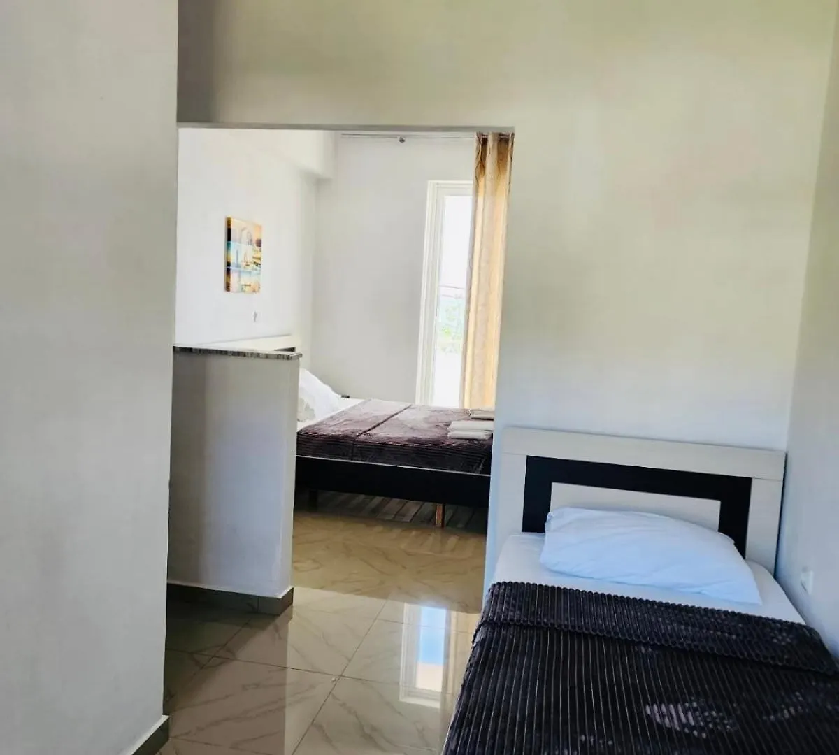 Hotel Corali Himare Fshat
