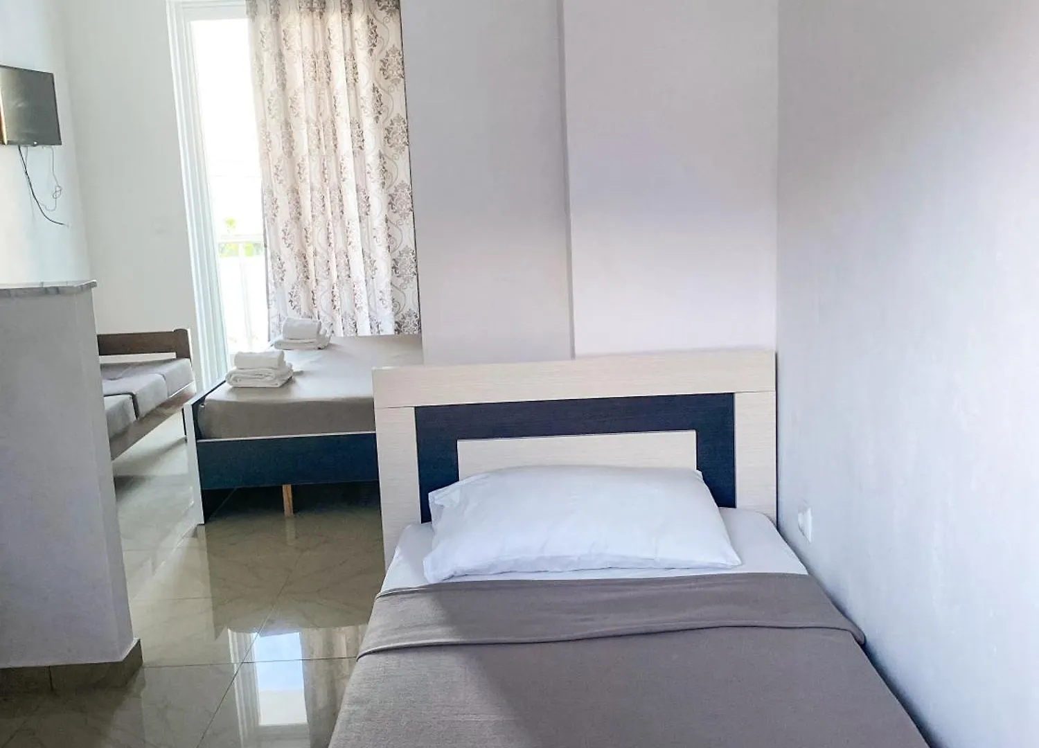 Hotel Corali Himare Fshat Albania